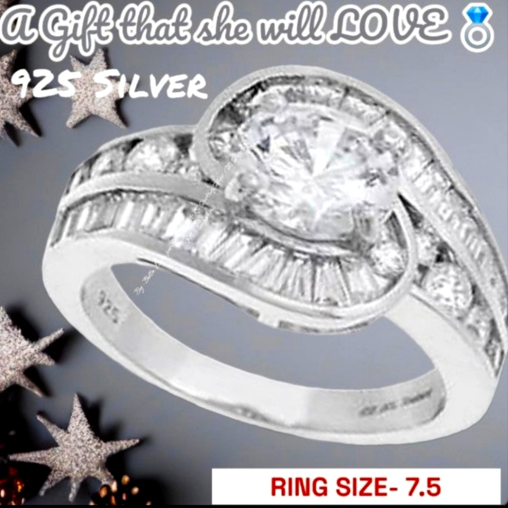 NWT Bella Luce 925 Sterling Silver Ring W/ White Sapphires& Cubic Zirconia Stone